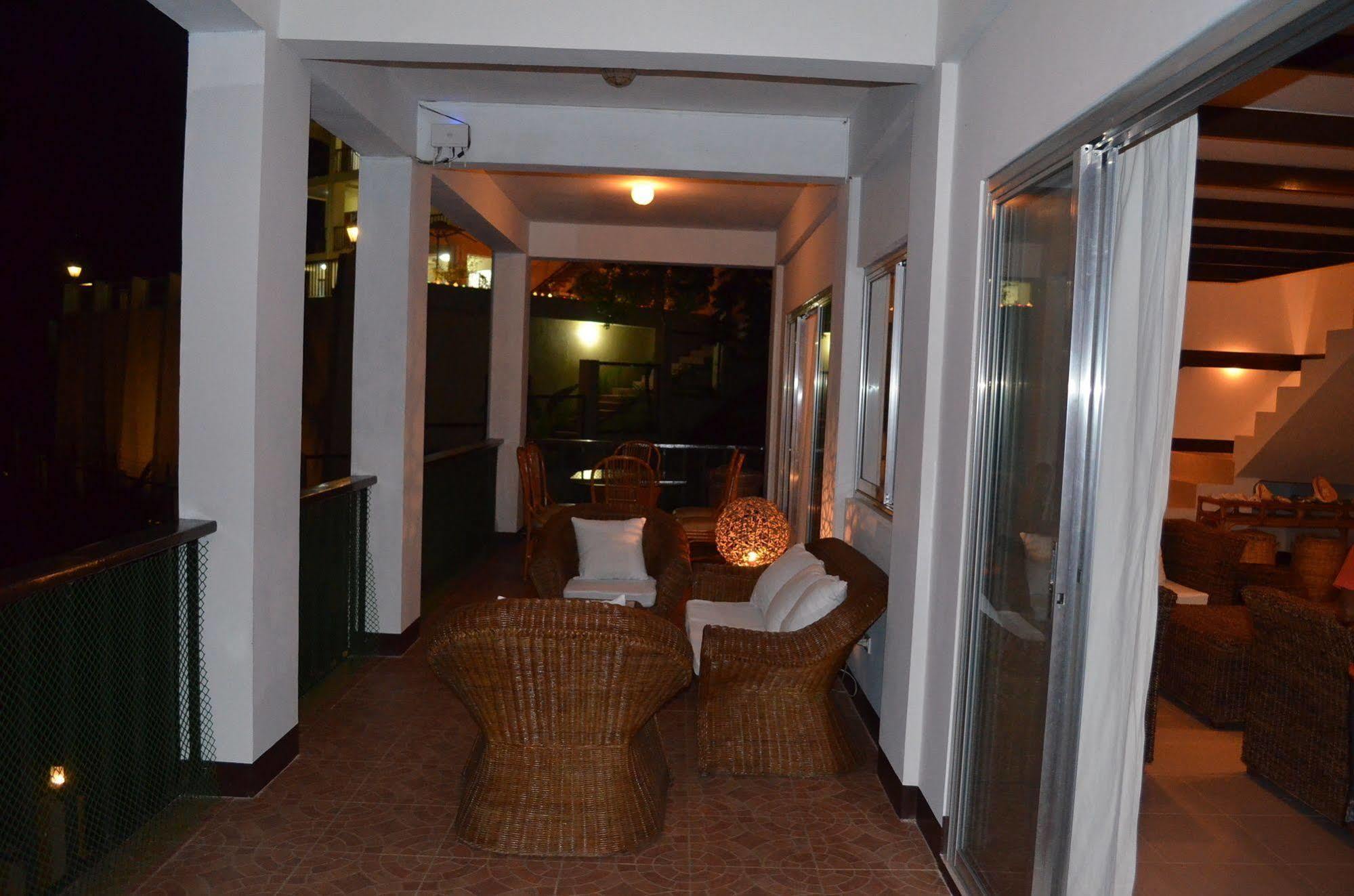 Seahorse Villa Puerto Galera Eksteriør bilde
